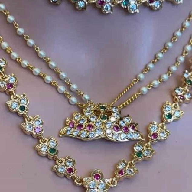 Pathakkam Impoun Necklace