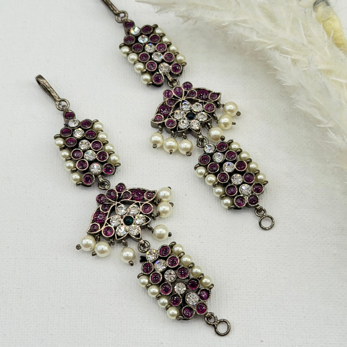 Oxidized Akaru Ear Chains