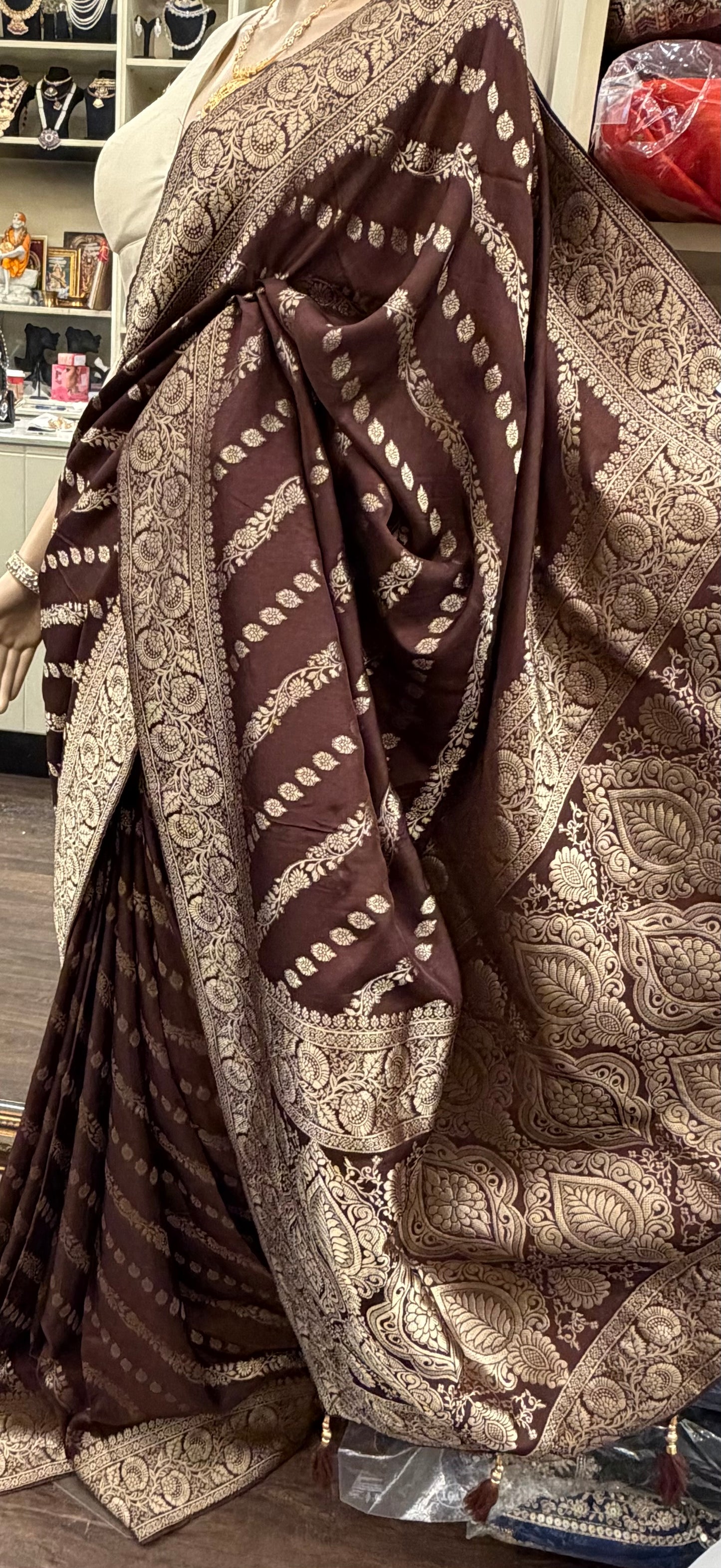Semi Banasari Saree