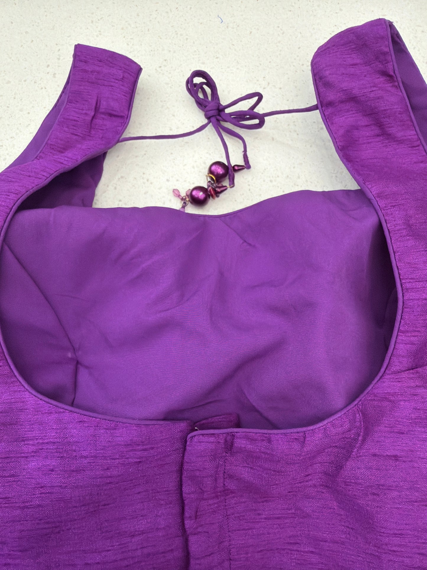 U Neck Sleeveless Blouse