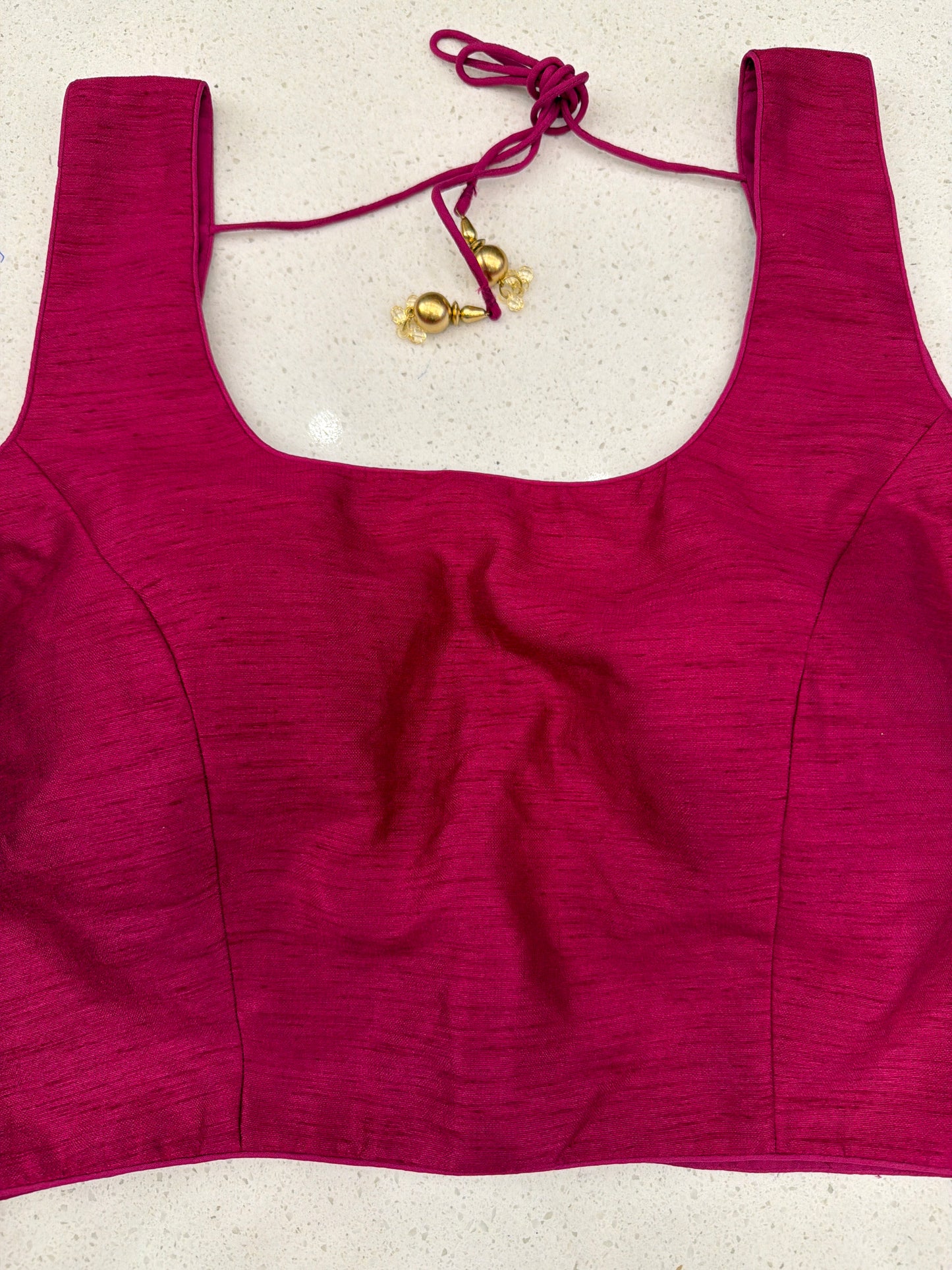 U Neck Sleeveless Blouse
