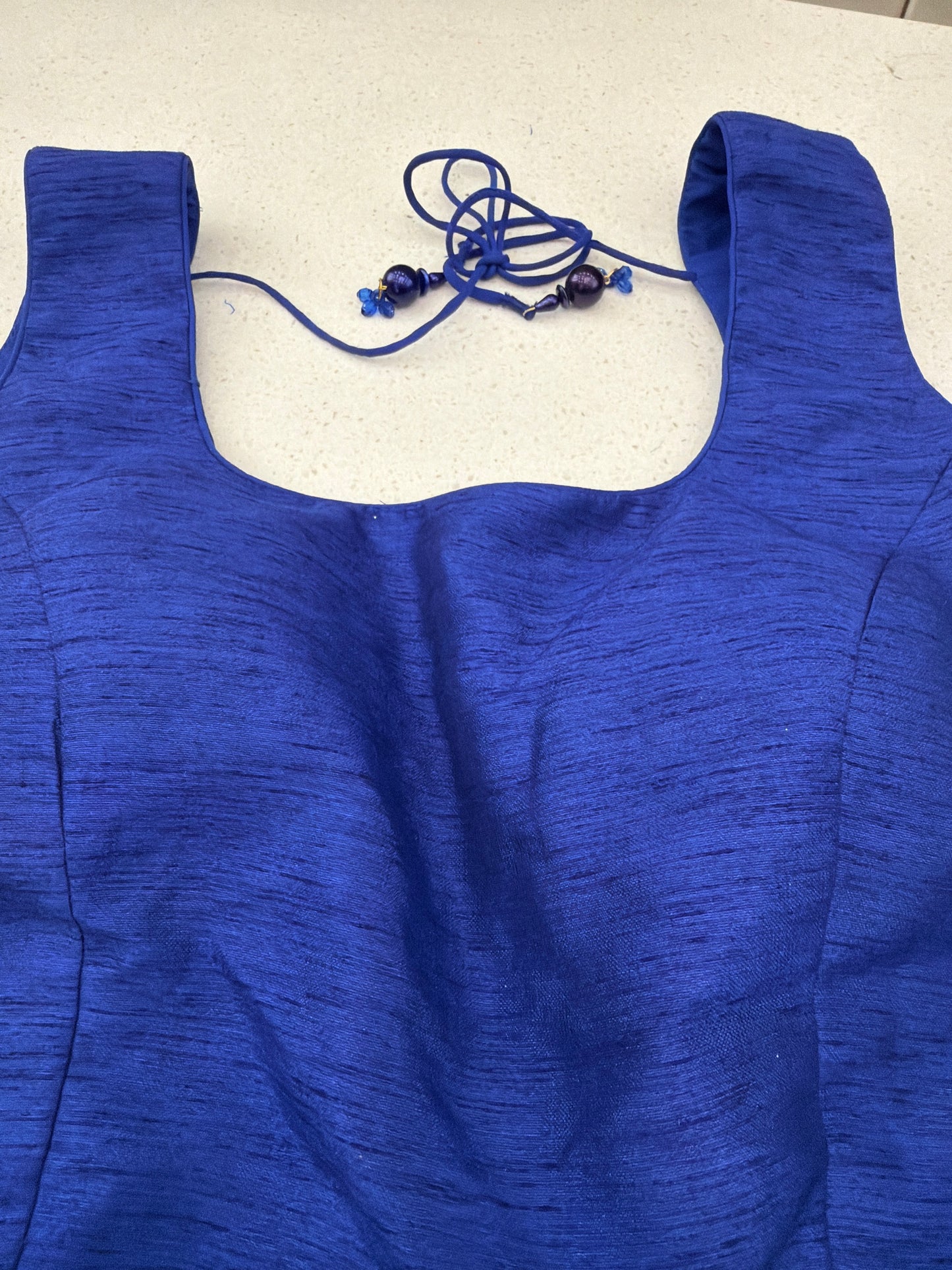 U Neck Sleeveless Blouse