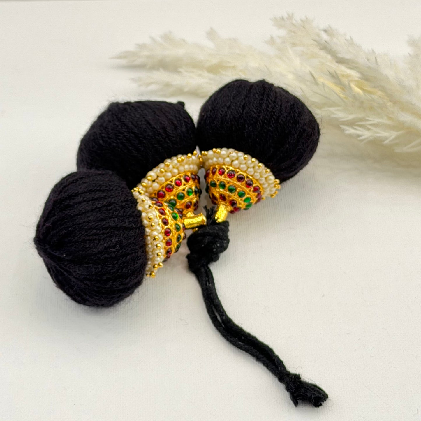 Hair accessories Kunjam
