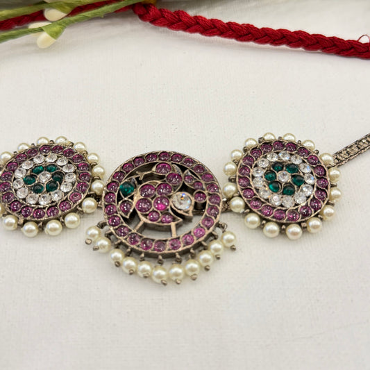 Akaru Choker