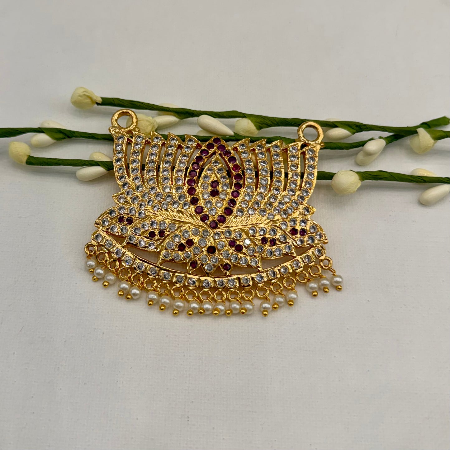 Pathakkam Impoun Pendant