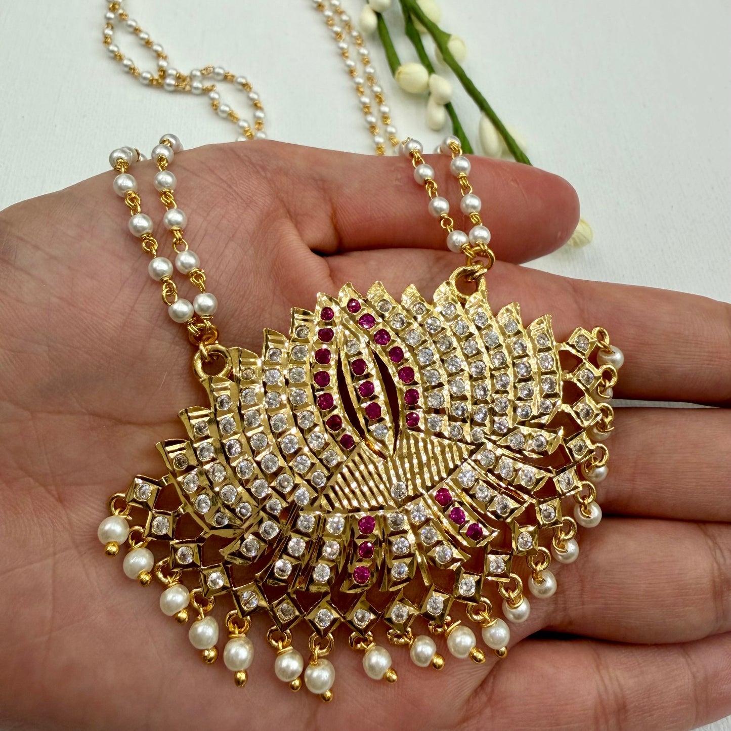 Pathakkam Impoun Long Chain Necklace