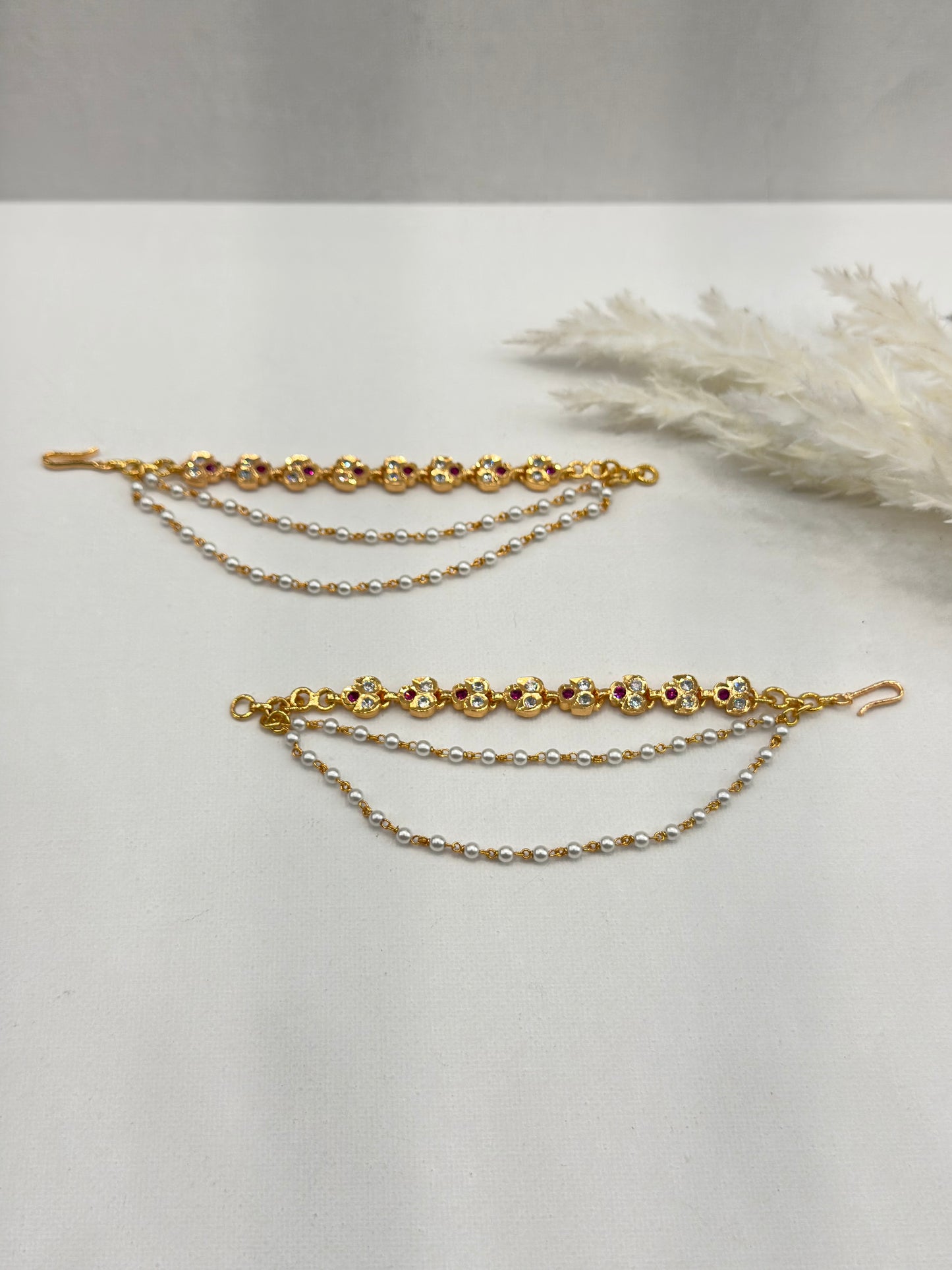 Impoun Ear Chains