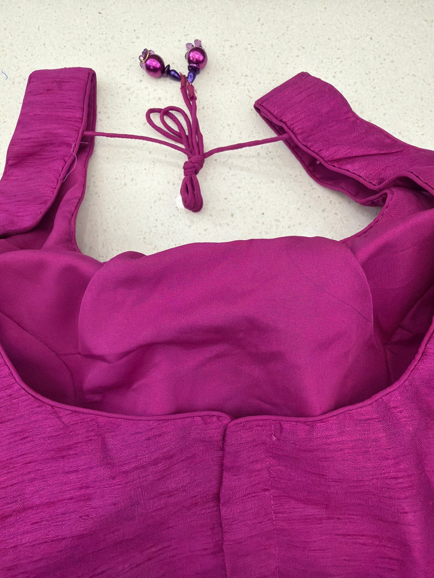 U Neck Sleeveless Blouse