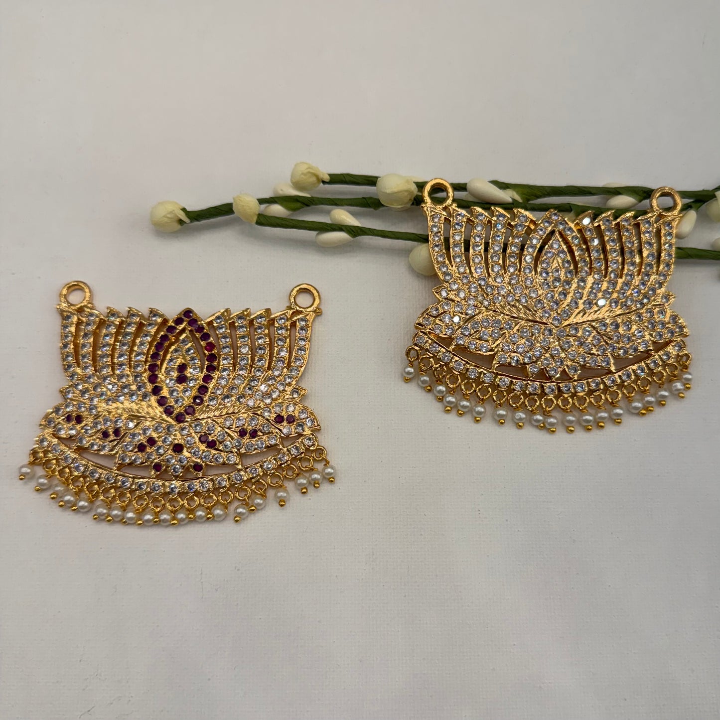 Pathakkam Impoun Pendant