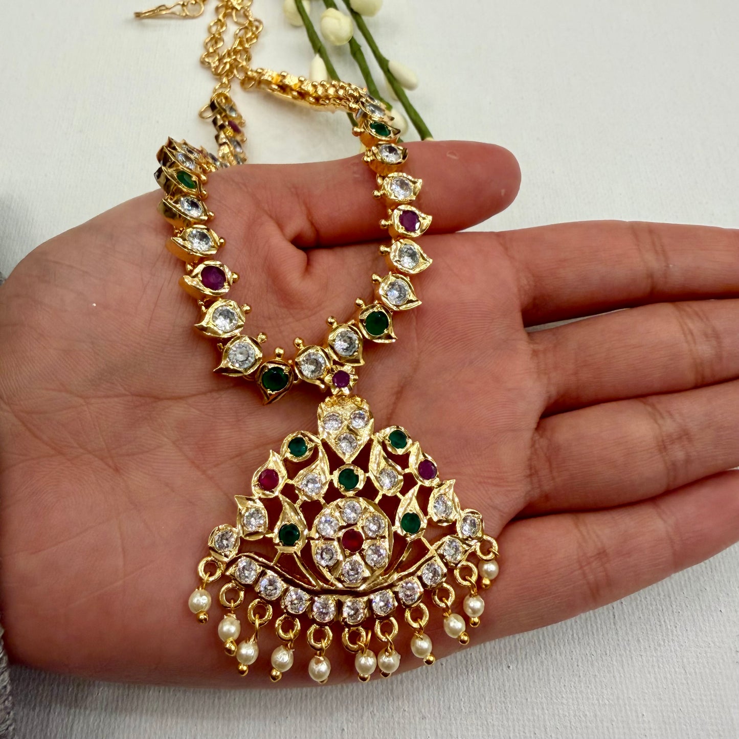 Pathakkam Impoun Necklace