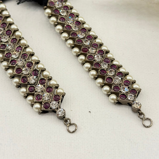 Oxidized Akaru Ear Chains