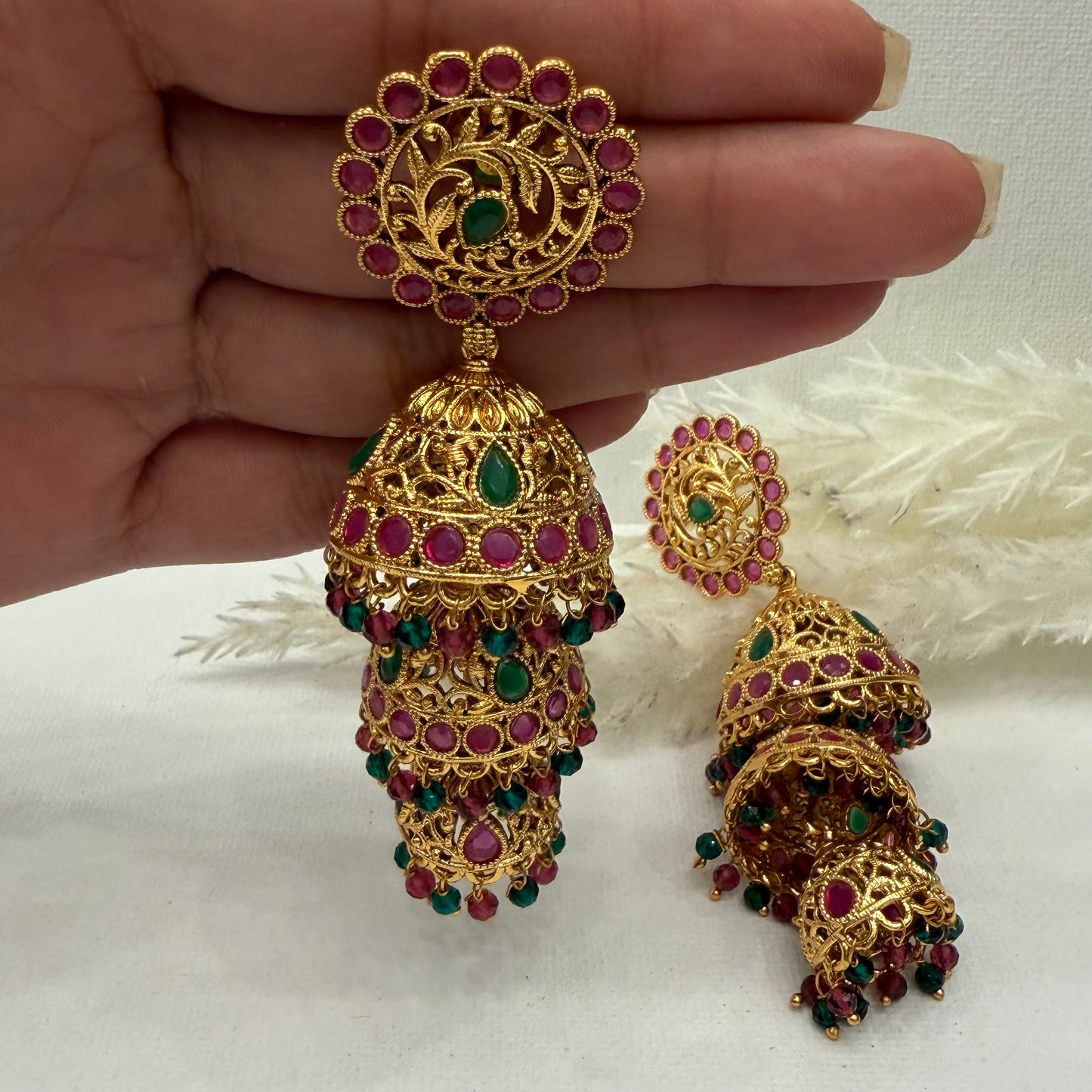 Layer Kemp Jhumkas