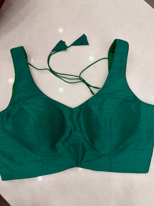 Sweetheart Sleeveless Blouse