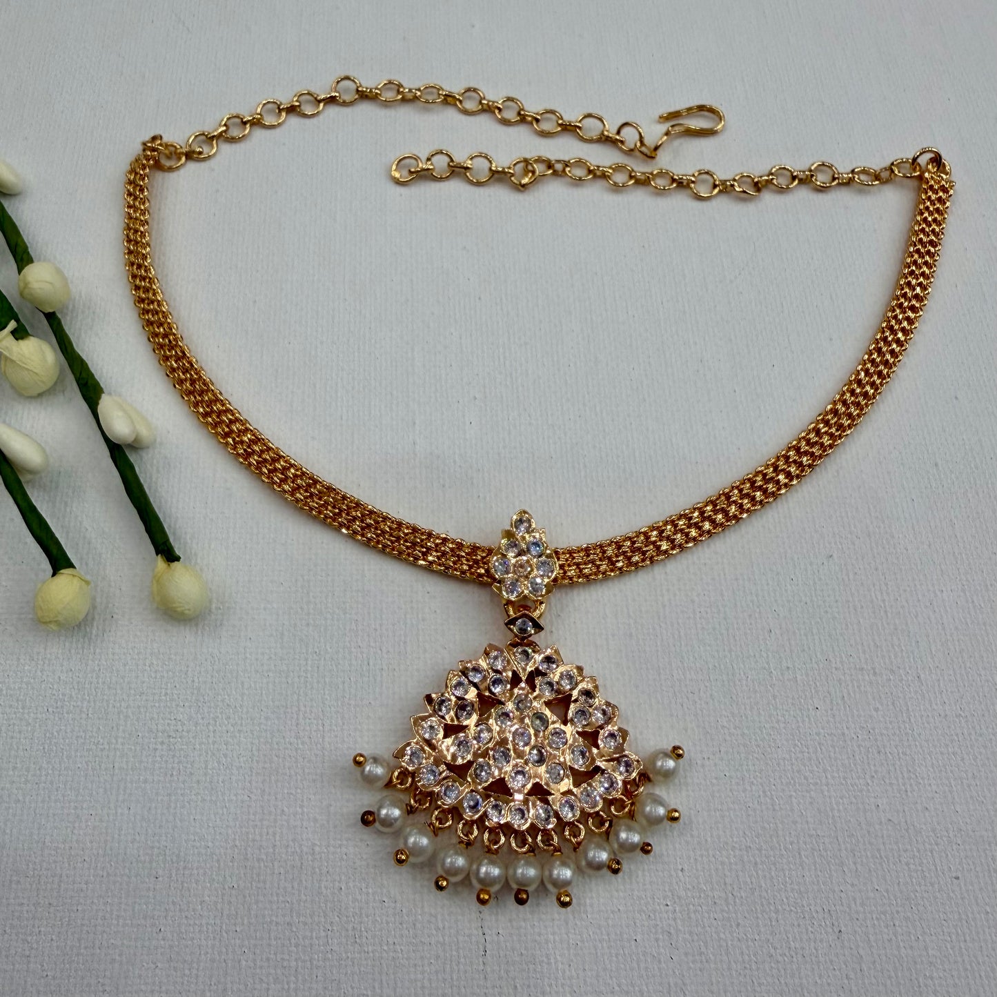 Pathakkam Impoun Necklace