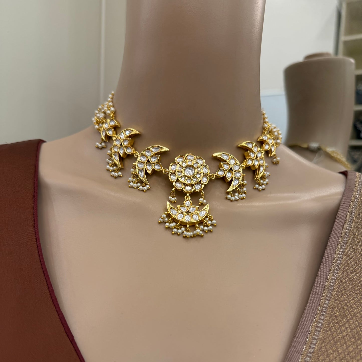 Kundan Choker