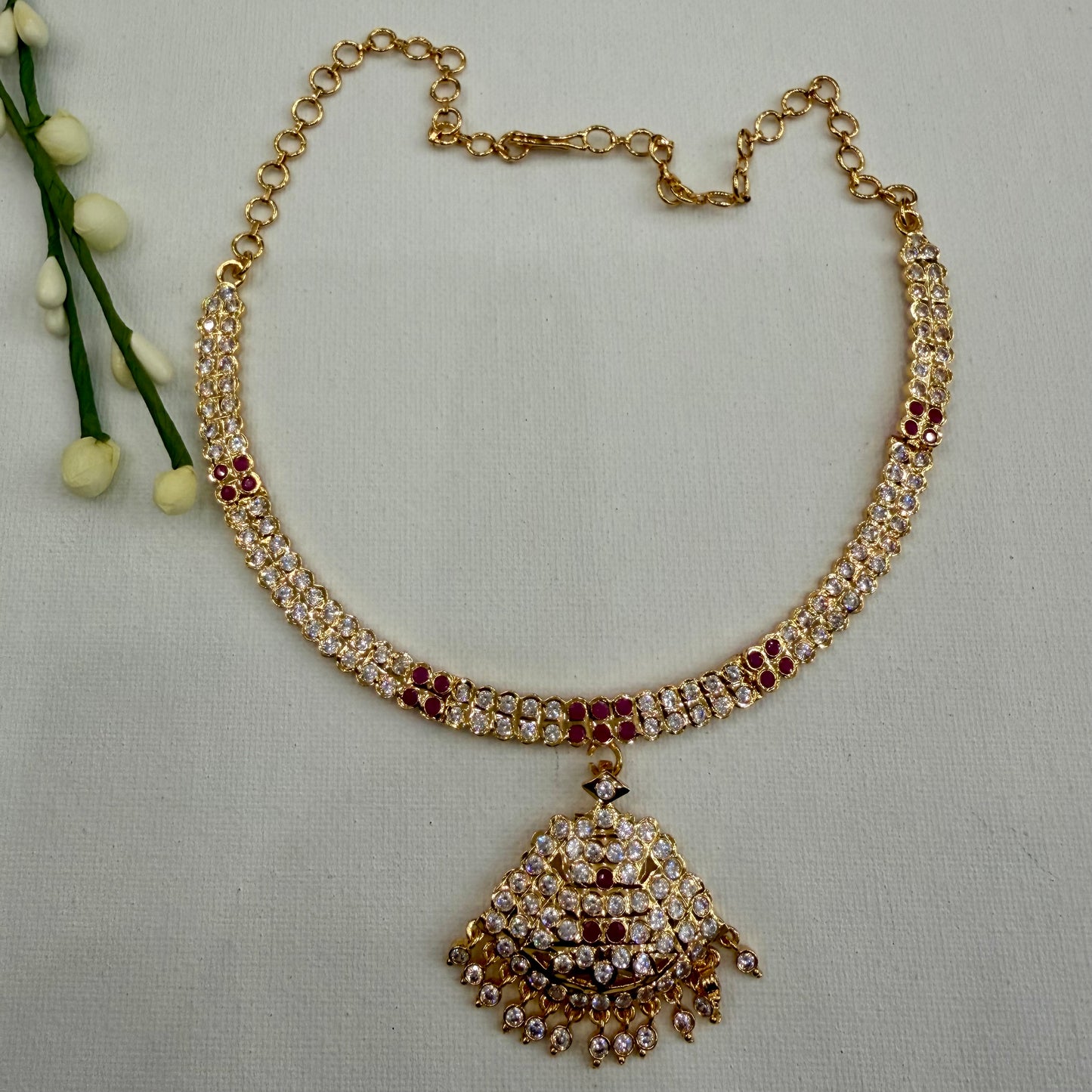 Pathakkam Impoun Necklace