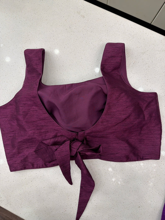 Sleeveless Bow Tie Blouse