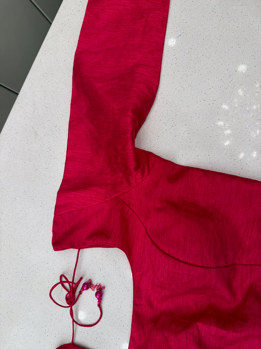 U-Neck 3/4 Sleeve Blouse