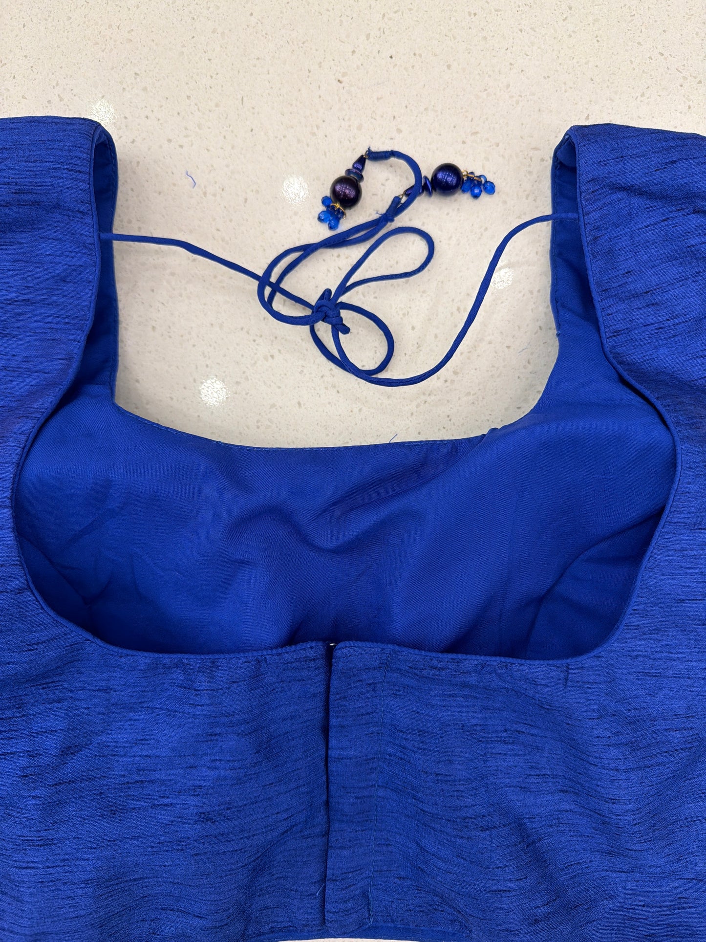 U Neck Sleeveless Blouse