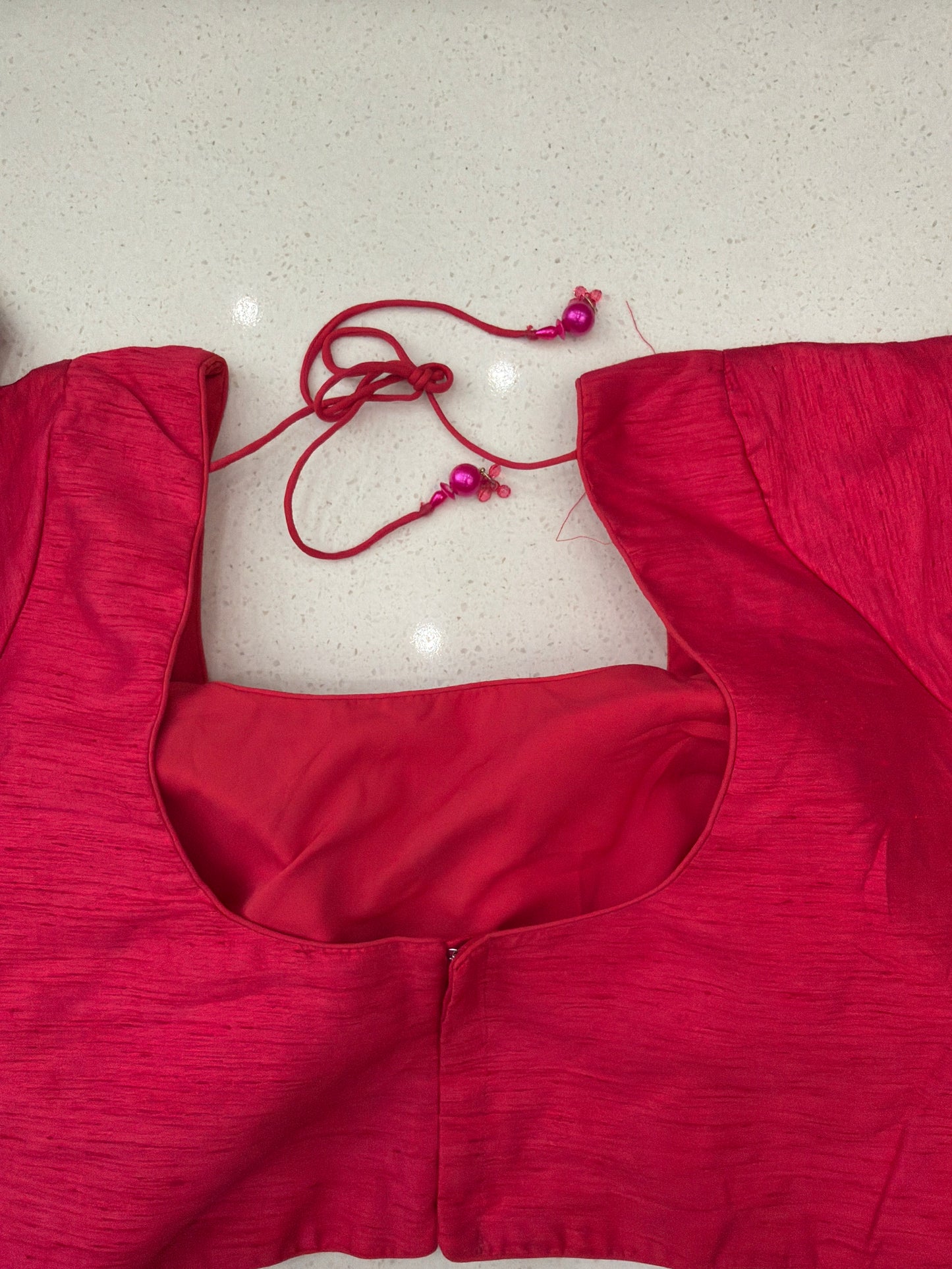 U-Neck 3/4 Sleeve Blouse