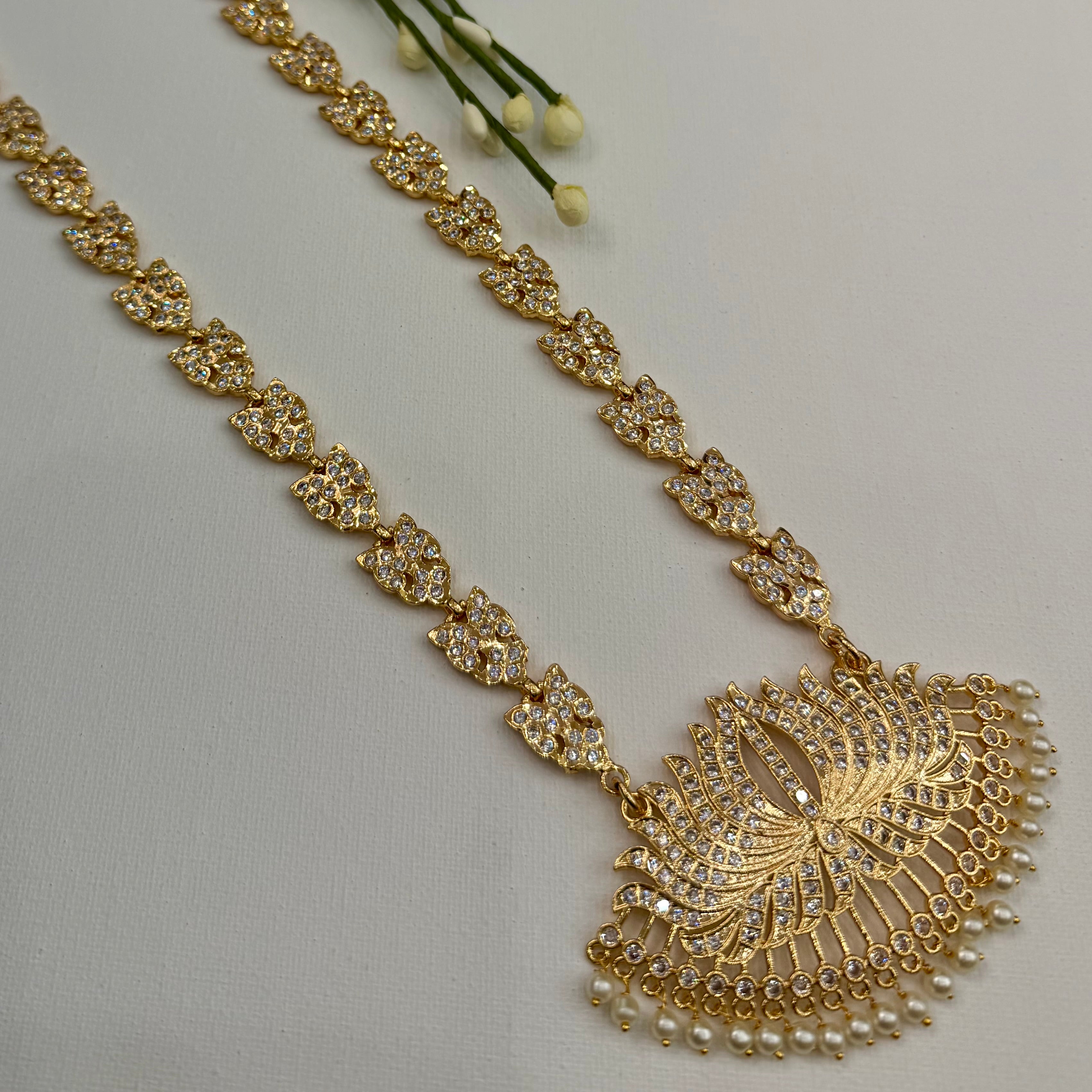 Pathakkam Impoun Long Chain Necklace – Maya's Boutique