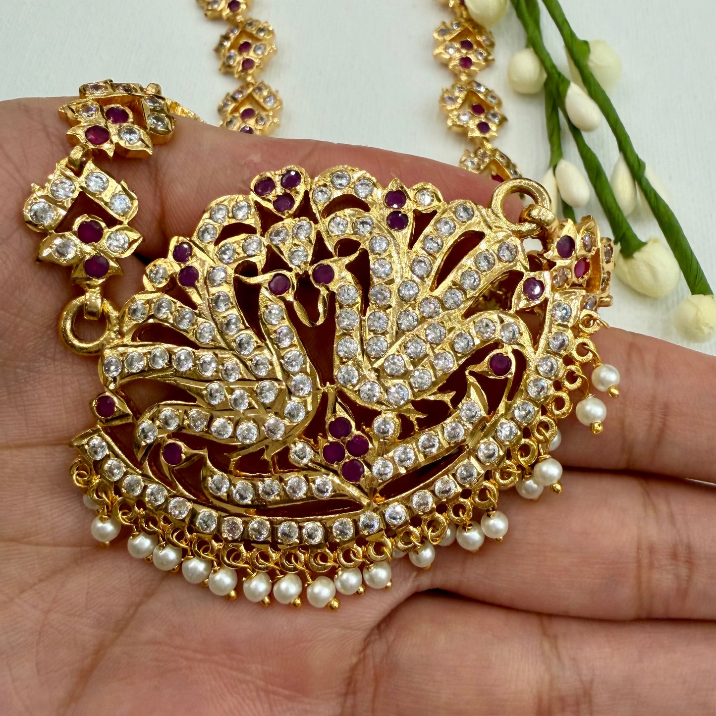 Pathakkam Impoun Long Chain Necklace