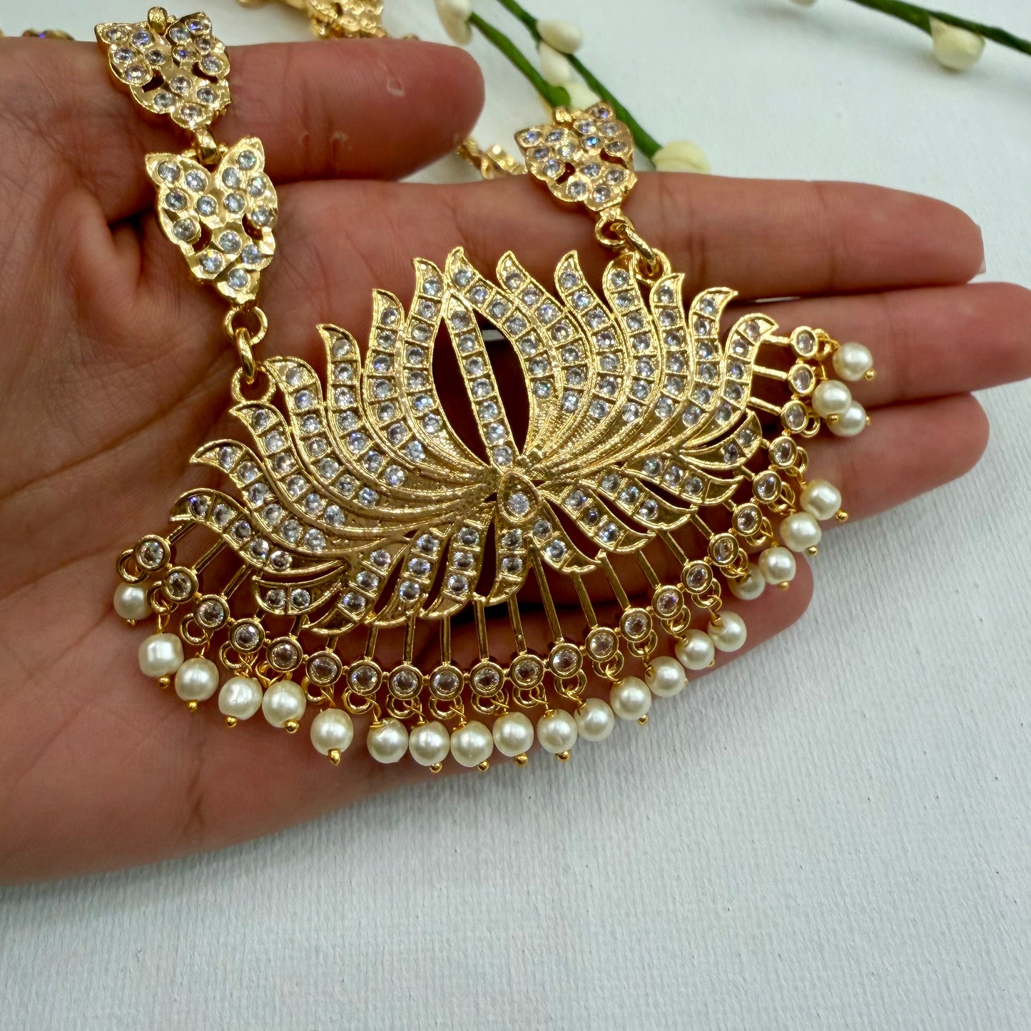 Pathakkam Impoun Long Chain Necklace