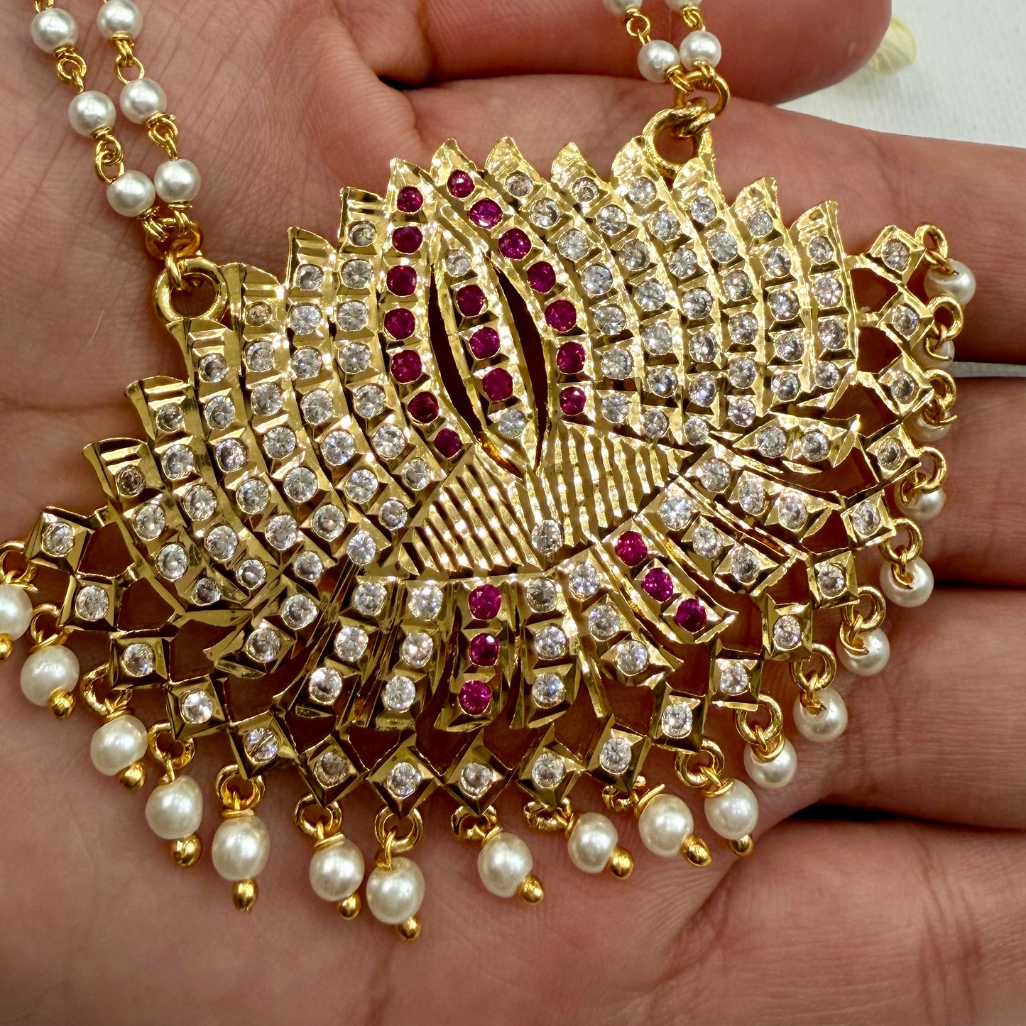 Pathakkam Impoun Pendant