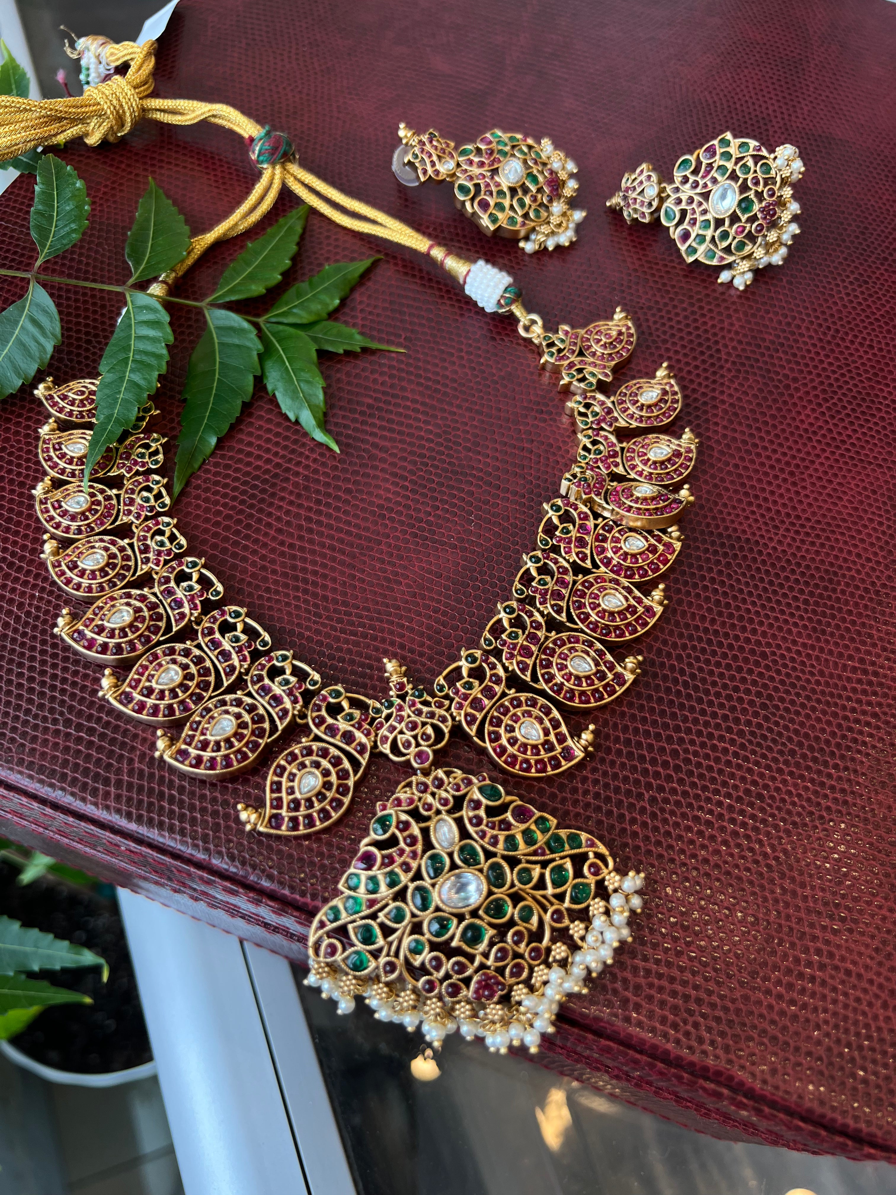 Kemp set jewellery designs sales