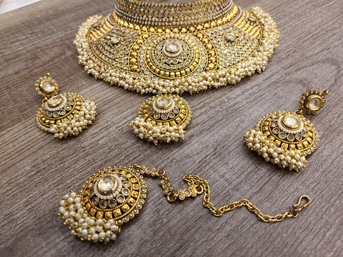 Choker Set