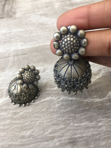 Silver jhumka