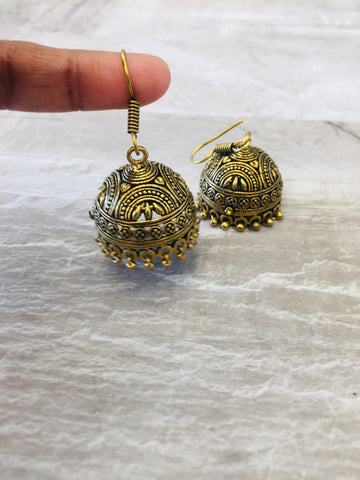 Gold jhumka