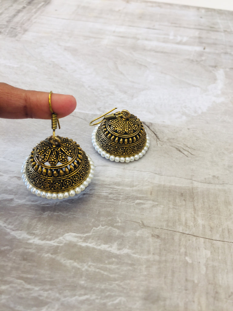 Gold jhumka