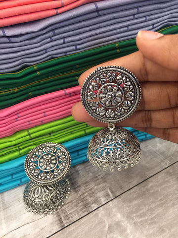 Silver jhumka