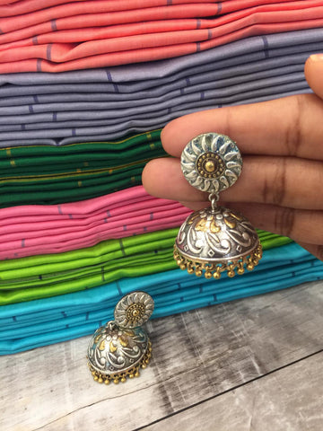 Silver jhumka