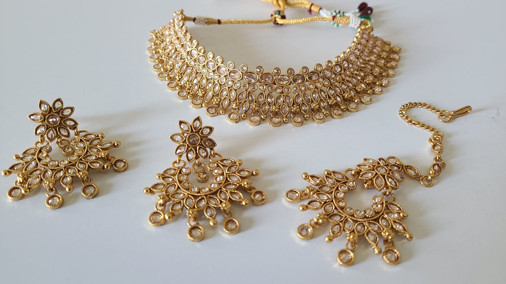 Necklace Set